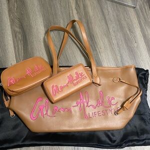 Glamaholic Lifestyle set!💓